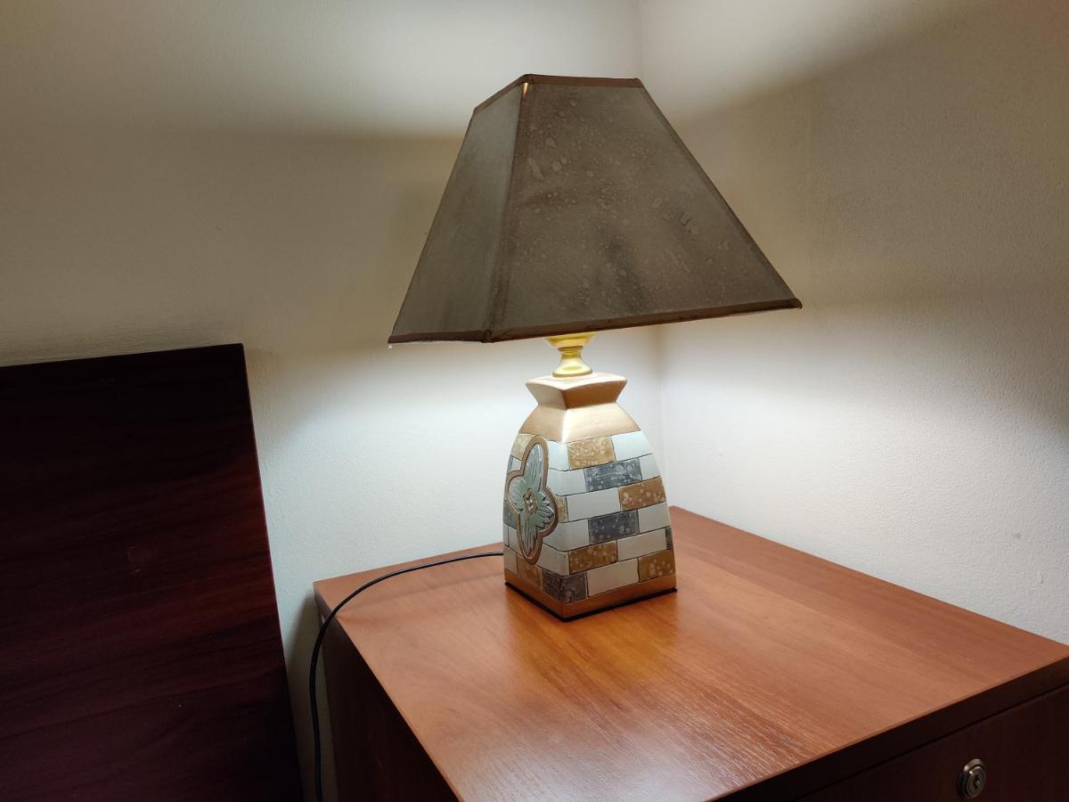 Chaplin Hotel Лвив Екстериор снимка